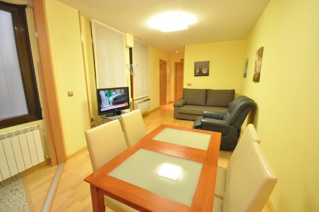 Apartamentos Toro 33 Salamanca Ruang foto