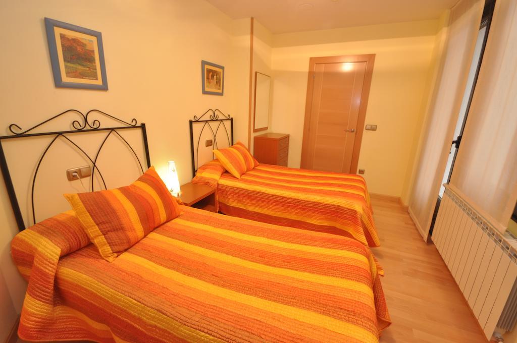 Apartamentos Toro 33 Salamanca Ruang foto