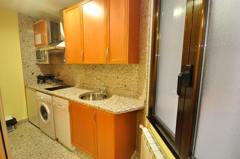 Apartamentos Toro 33 Salamanca Bagian luar foto