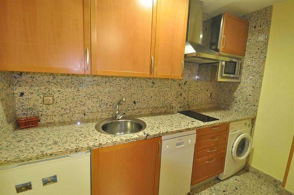 Apartamentos Toro 33 Salamanca Bagian luar foto