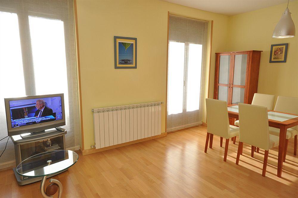 Apartamentos Toro 33 Salamanca Bagian luar foto